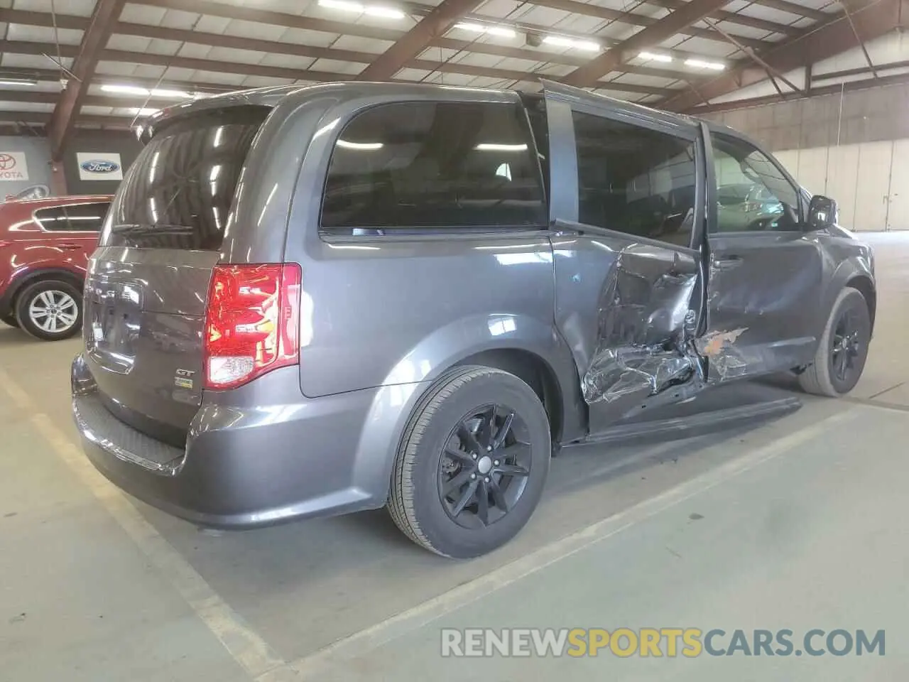 3 Photograph of a damaged car 2C4RDGEG1KR765009 DODGE CARAVAN 2019
