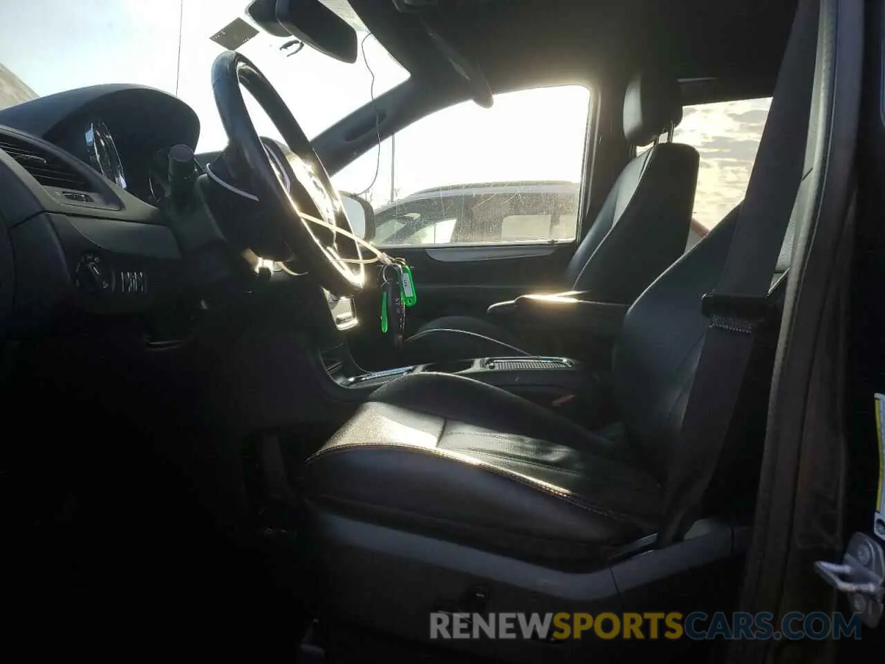 7 Photograph of a damaged car 2C4RDGEG1KR765009 DODGE CARAVAN 2019