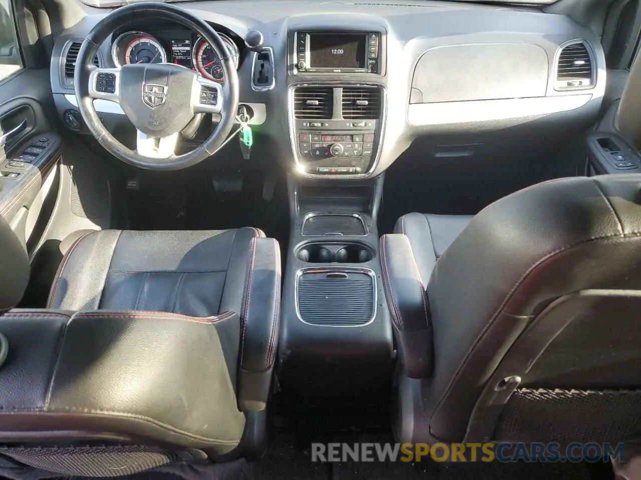 8 Photograph of a damaged car 2C4RDGEG1KR765009 DODGE CARAVAN 2019