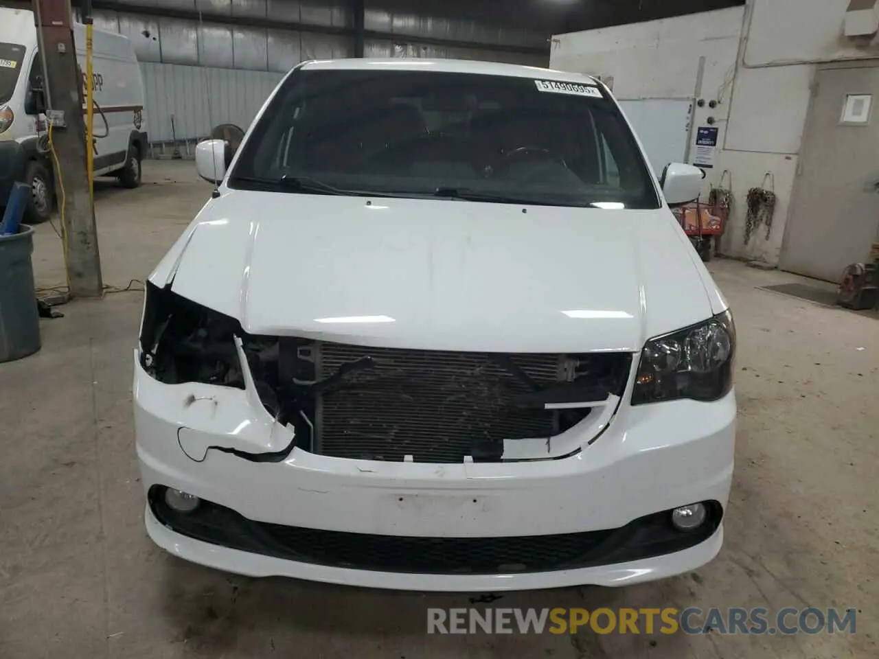 5 Фотография поврежденного автомобиля 2C4RDGEG1KR769111 DODGE CARAVAN 2019