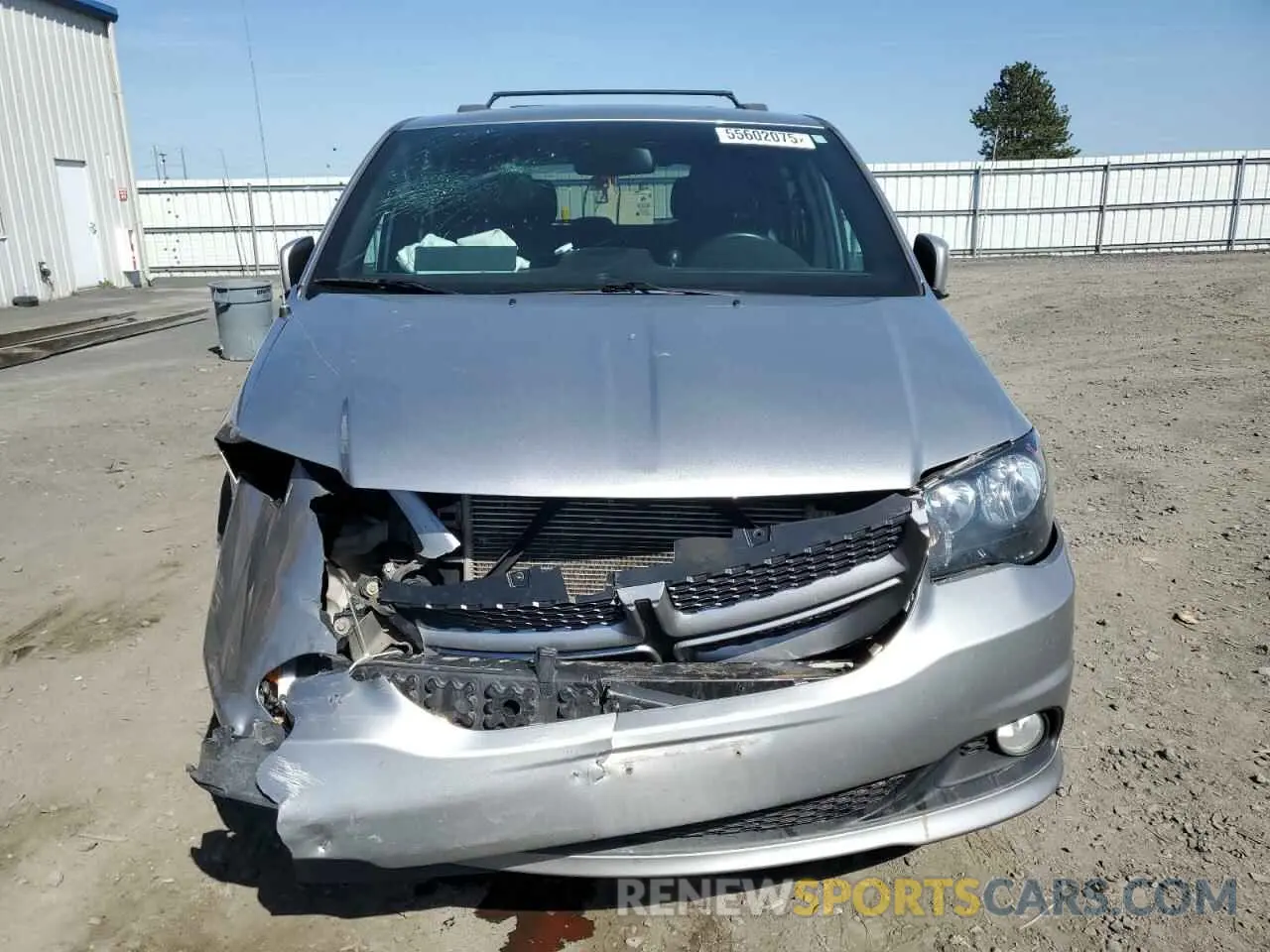 5 Photograph of a damaged car 2C4RDGEG2KR518937 DODGE CARAVAN 2019