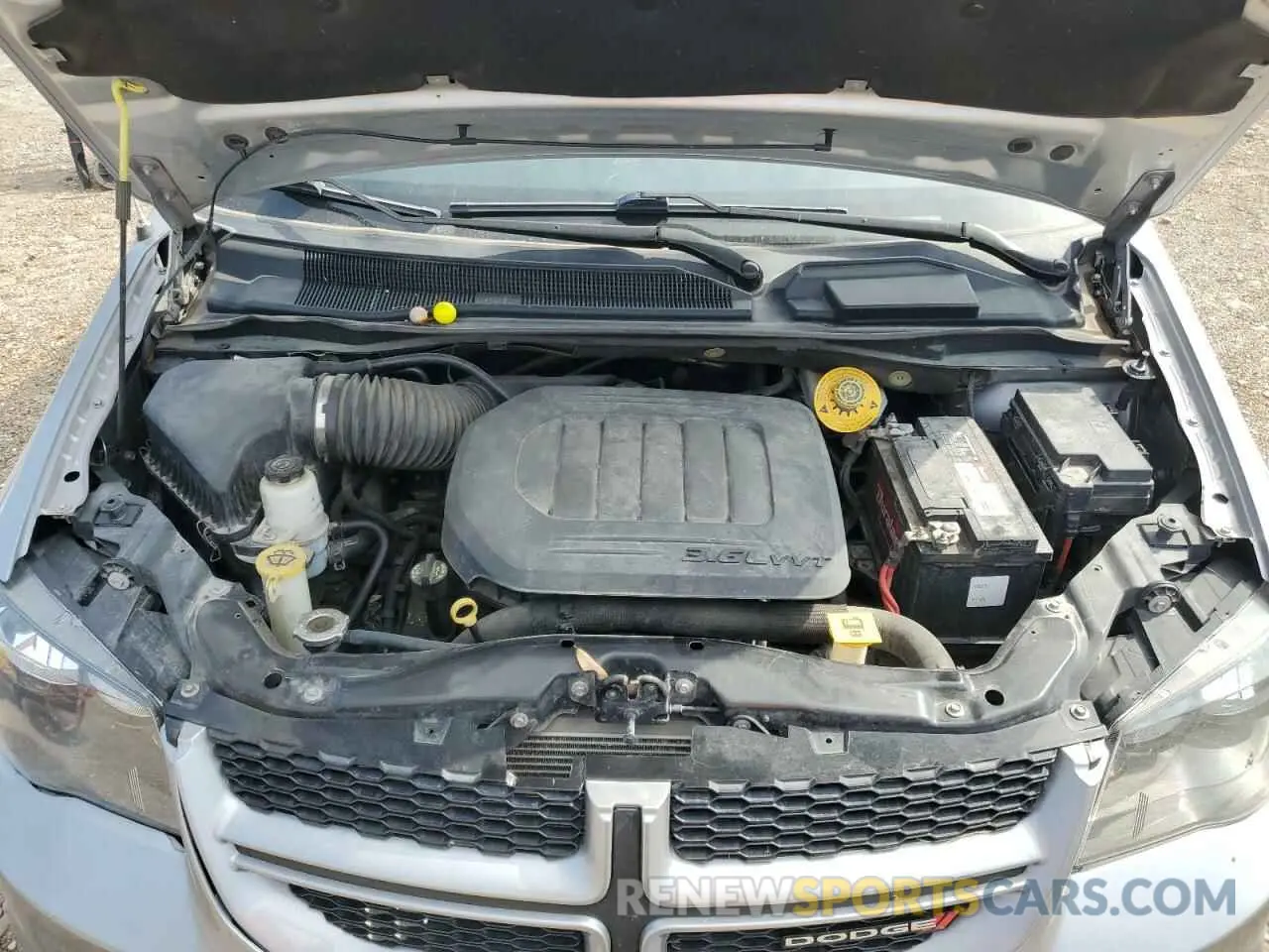 12 Photograph of a damaged car 2C4RDGEG2KR618018 DODGE CARAVAN 2019