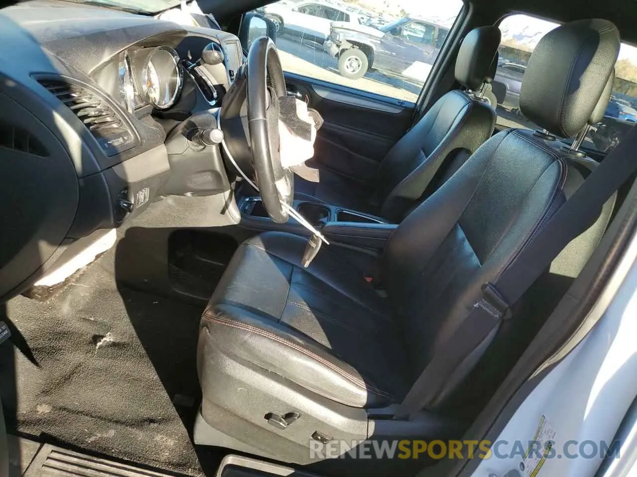 7 Photograph of a damaged car 2C4RDGEG2KR673813 DODGE CARAVAN 2019