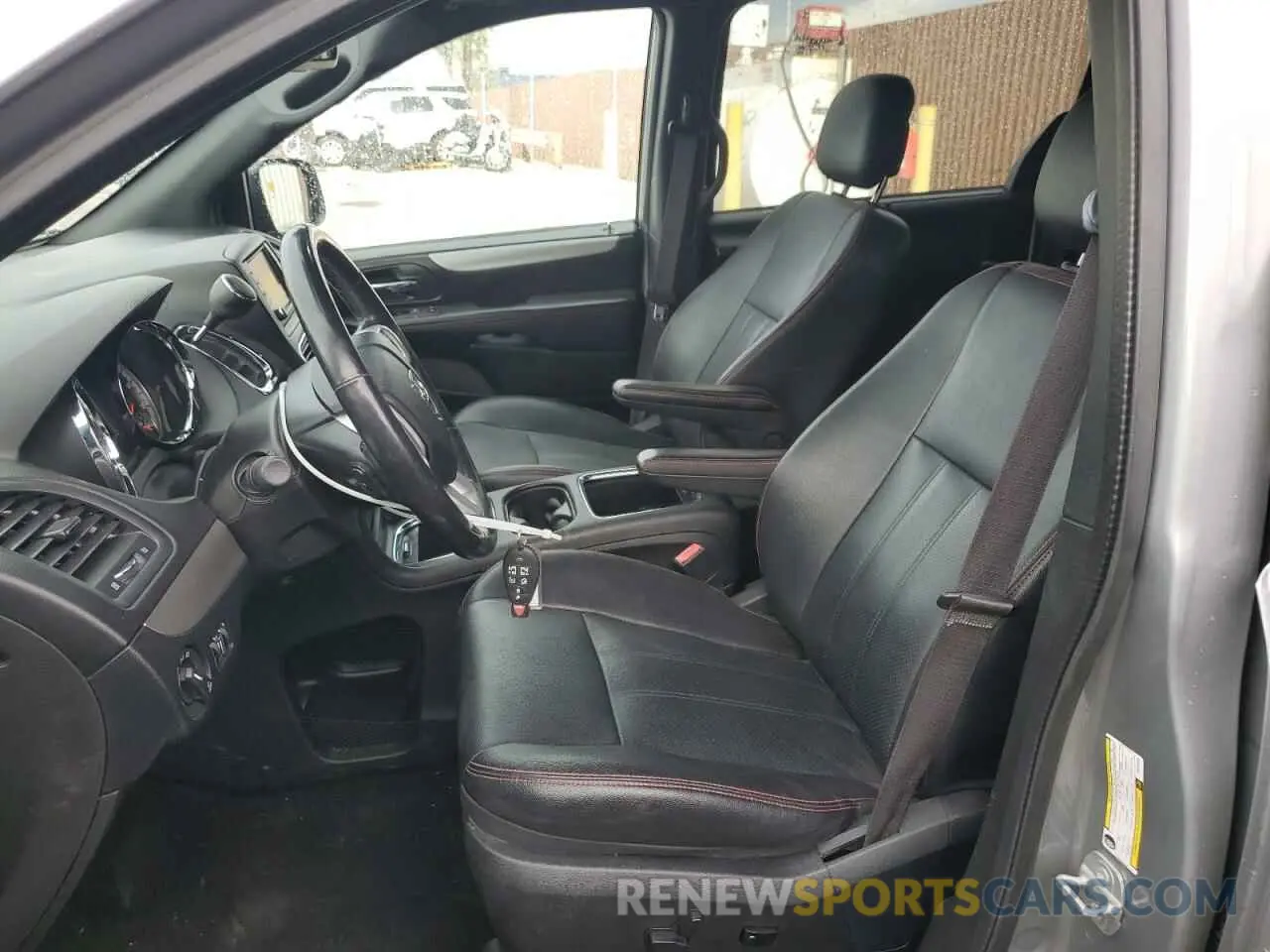 7 Photograph of a damaged car 2C4RDGEG2KR760059 DODGE CARAVAN 2019