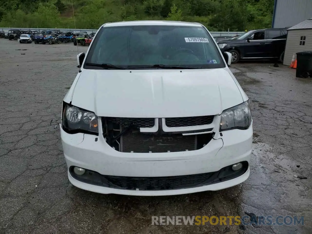 5 Photograph of a damaged car 2C4RDGEG3KR578452 DODGE CARAVAN 2019