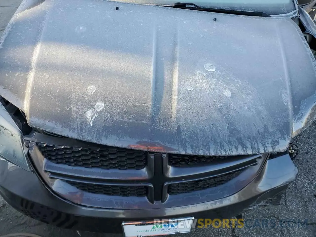 12 Photograph of a damaged car 2C4RDGEG3KR788839 DODGE CARAVAN 2019
