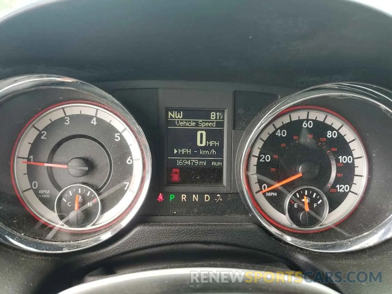 9 Photograph of a damaged car 2C4RDGEG5KR565816 DODGE CARAVAN 2019