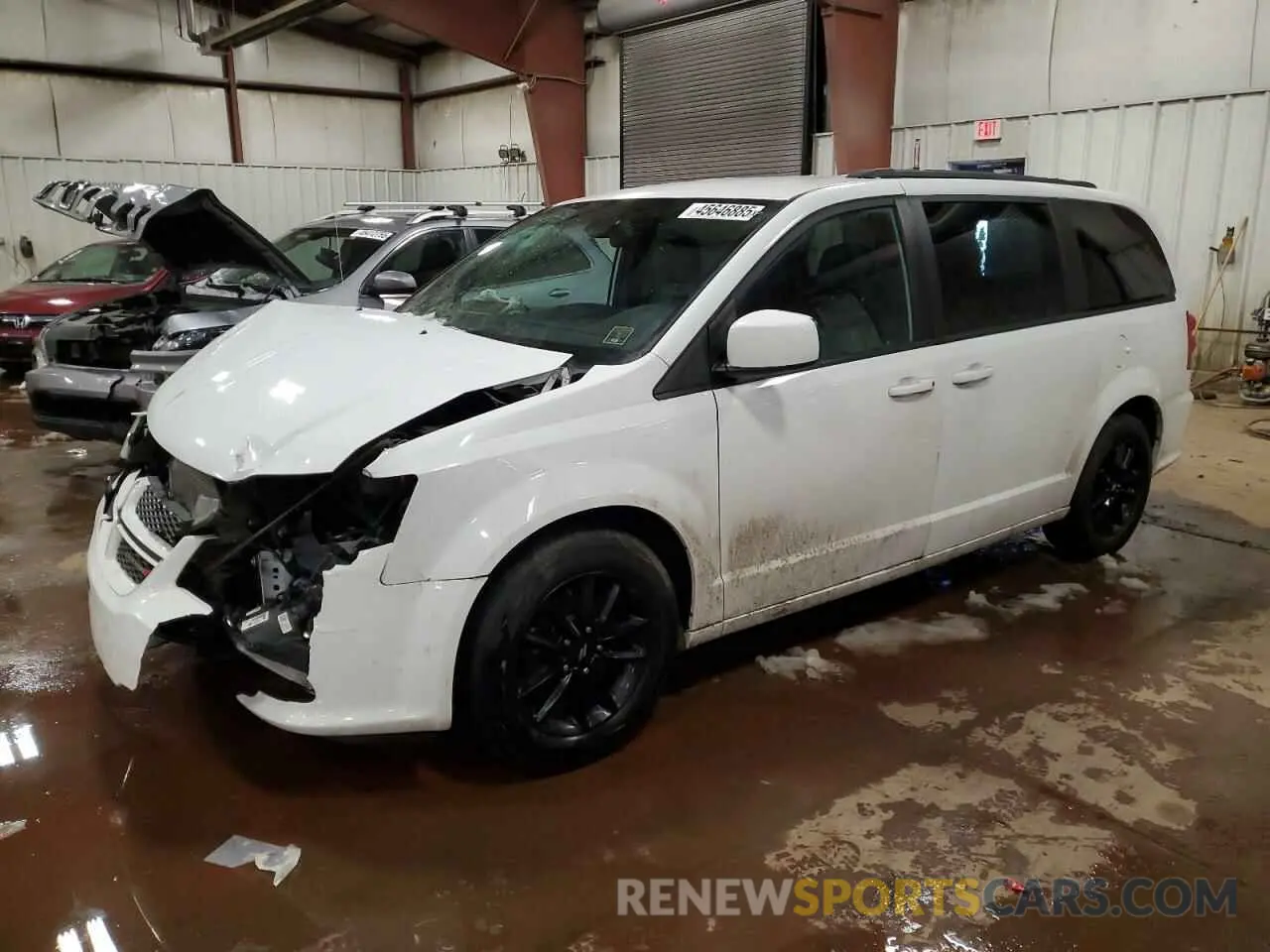 1 Photograph of a damaged car 2C4RDGEG5KR747449 DODGE CARAVAN 2019