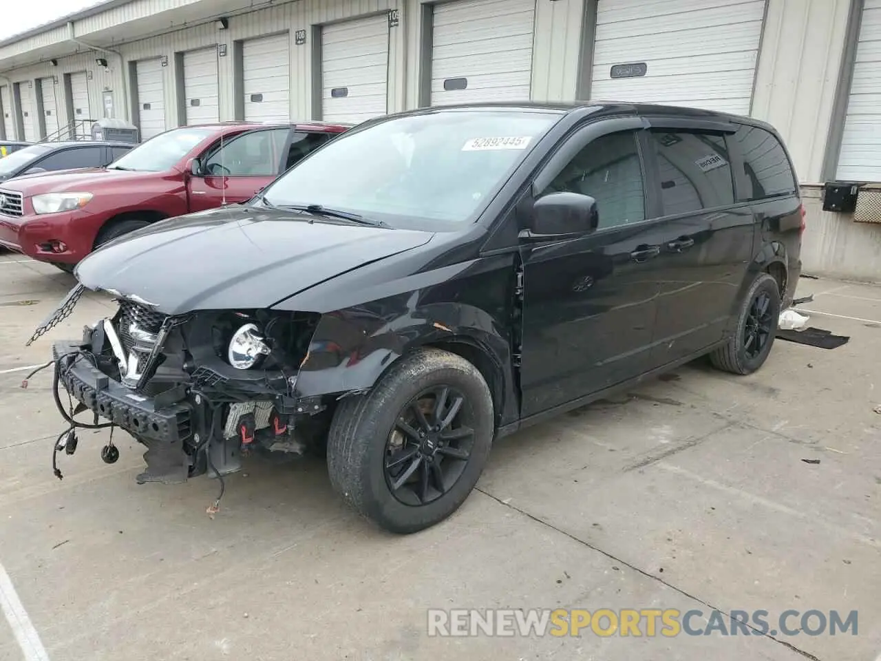 1 Photograph of a damaged car 2C4RDGEG7KR670793 DODGE CARAVAN 2019