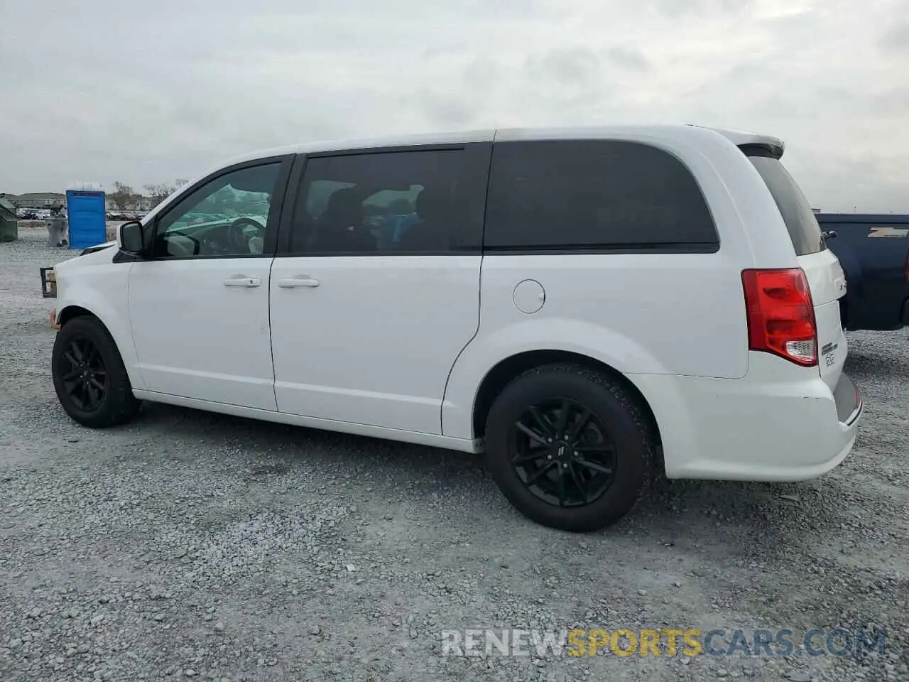 2 Photograph of a damaged car 2C4RDGEG8KR670818 DODGE CARAVAN 2019