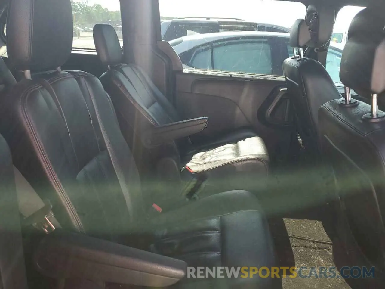 11 Фотография поврежденного автомобиля 2C4RDGEG9KR538148 DODGE CARAVAN 2019