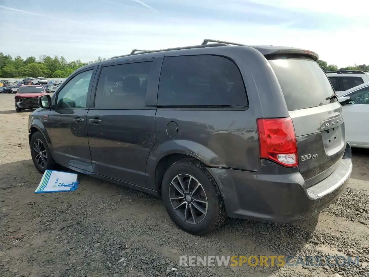 2 Photograph of a damaged car 2C4RDGEG9KR635379 DODGE CARAVAN 2019
