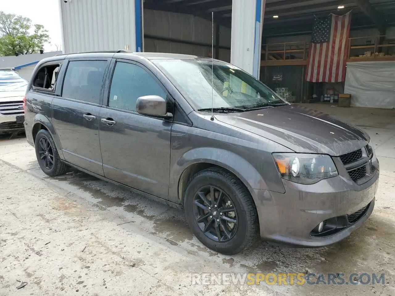 4 Photograph of a damaged car 2C4RDGEG9KR726085 DODGE CARAVAN 2019