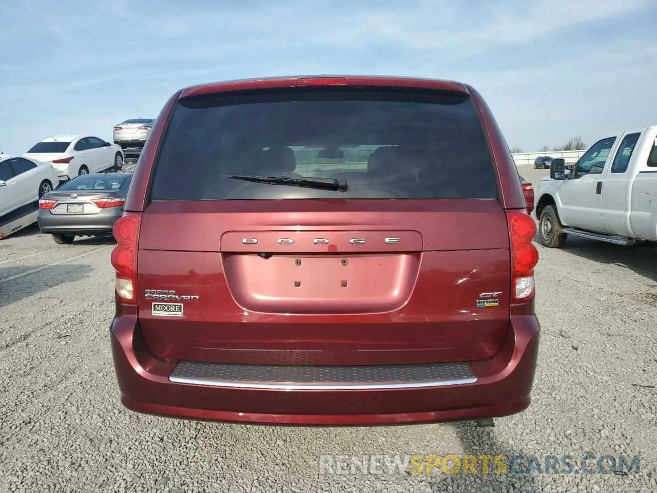 6 Photograph of a damaged car 2C4RDGEGXKR658234 DODGE CARAVAN 2019