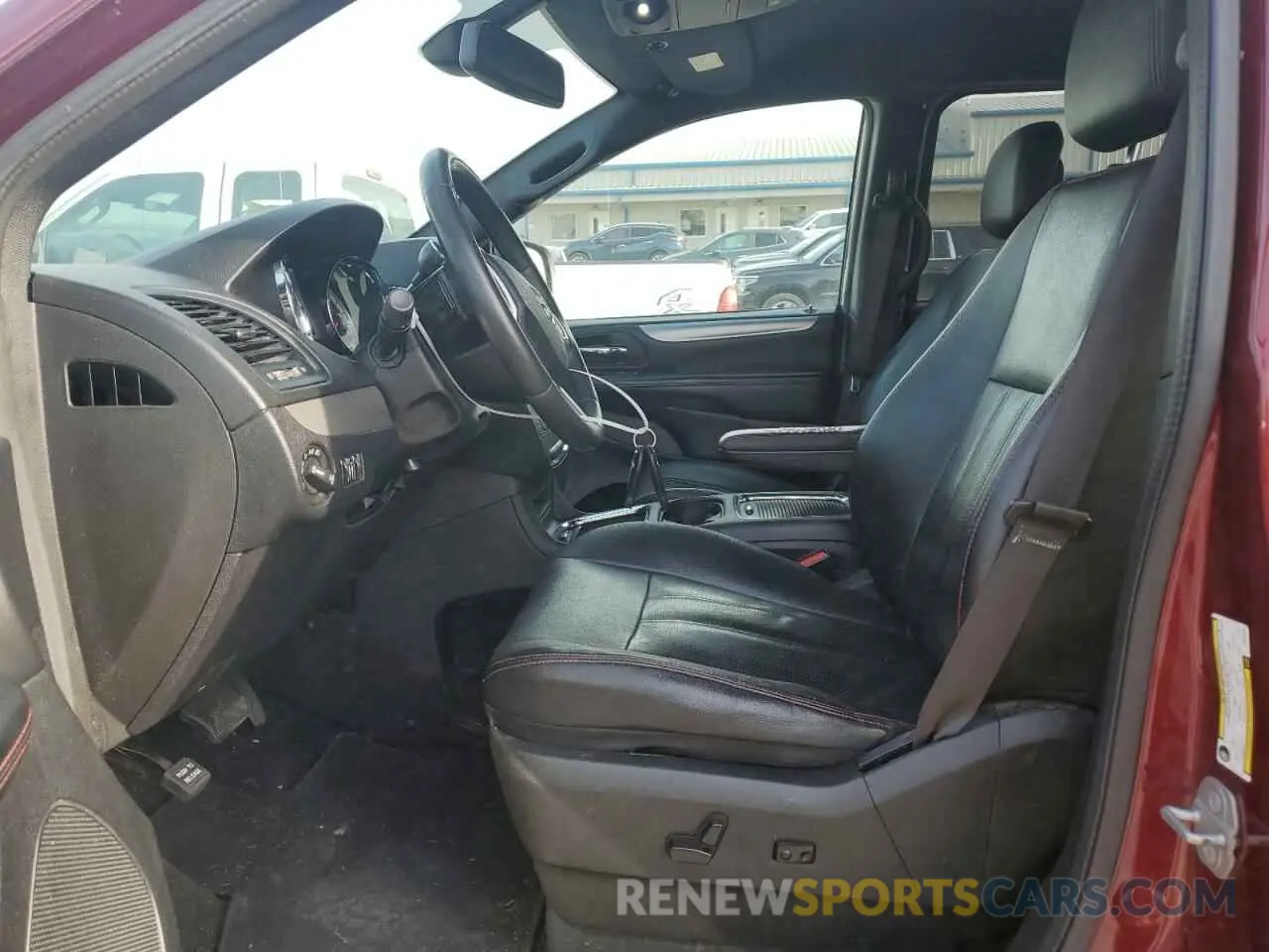 7 Photograph of a damaged car 2C4RDGEGXKR658234 DODGE CARAVAN 2019