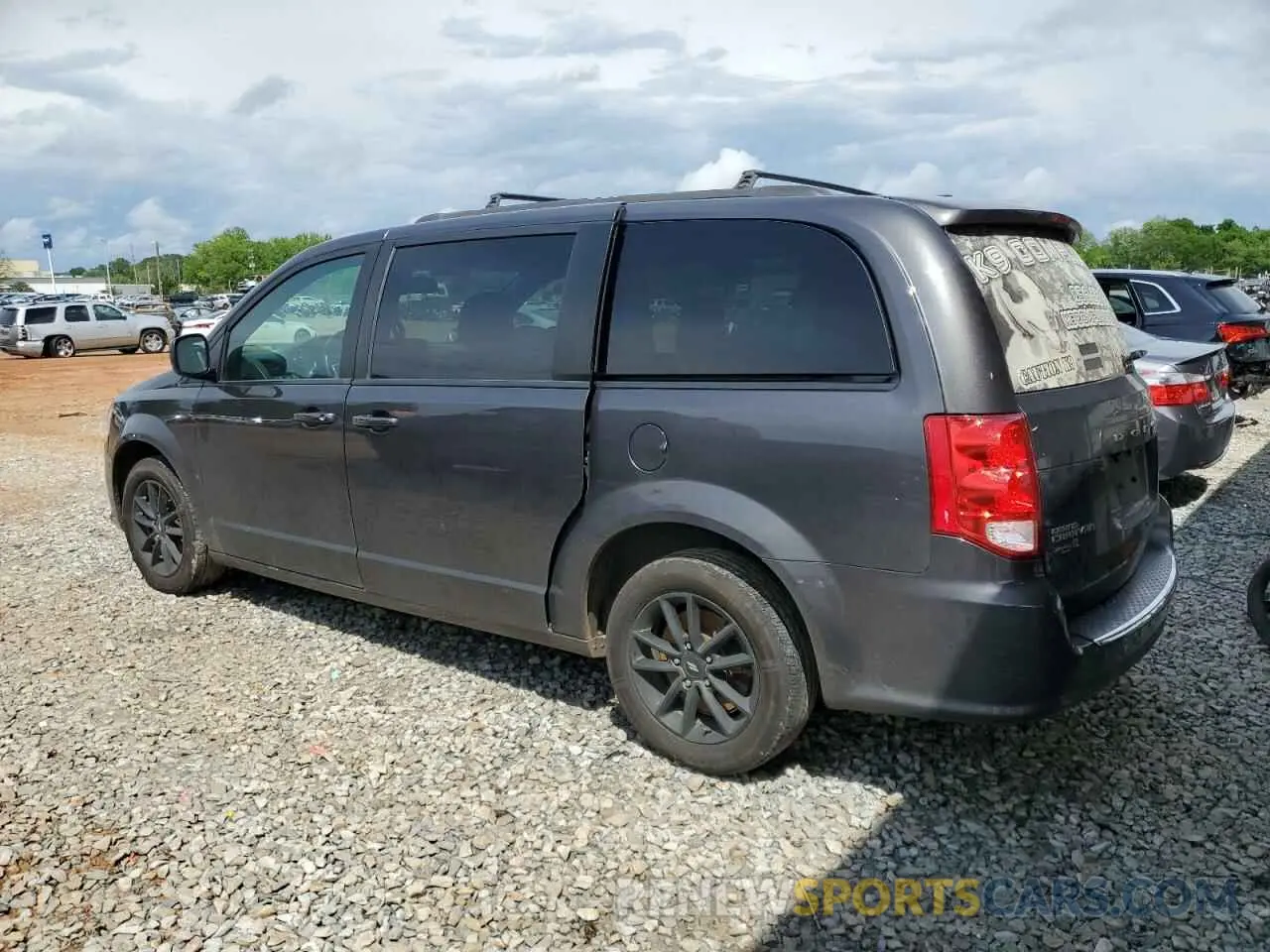 2 Photograph of a damaged car 2C4RDGEGXKR696191 DODGE CARAVAN 2019