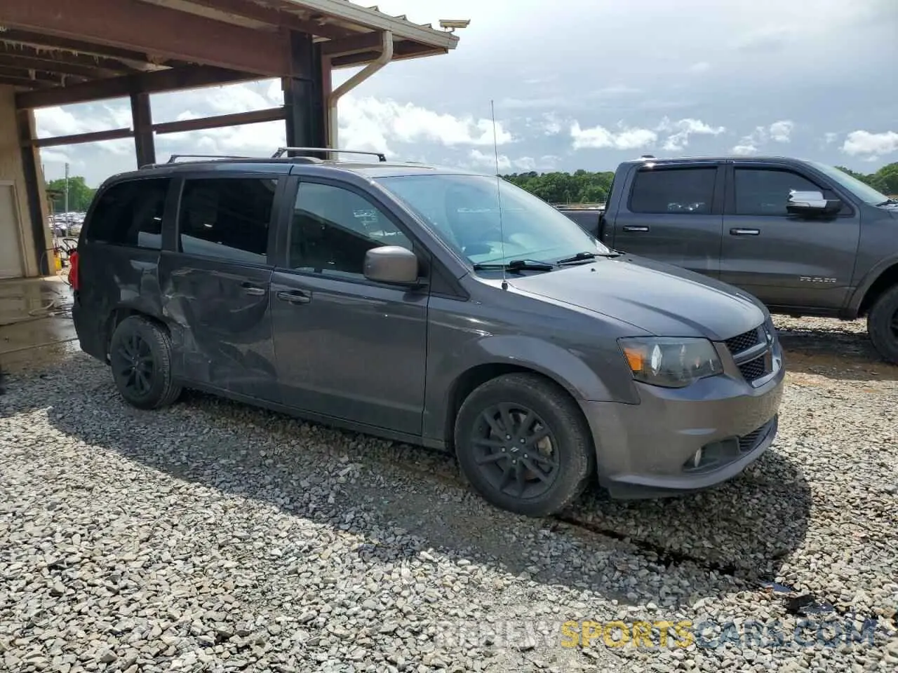 4 Photograph of a damaged car 2C4RDGEGXKR696191 DODGE CARAVAN 2019
