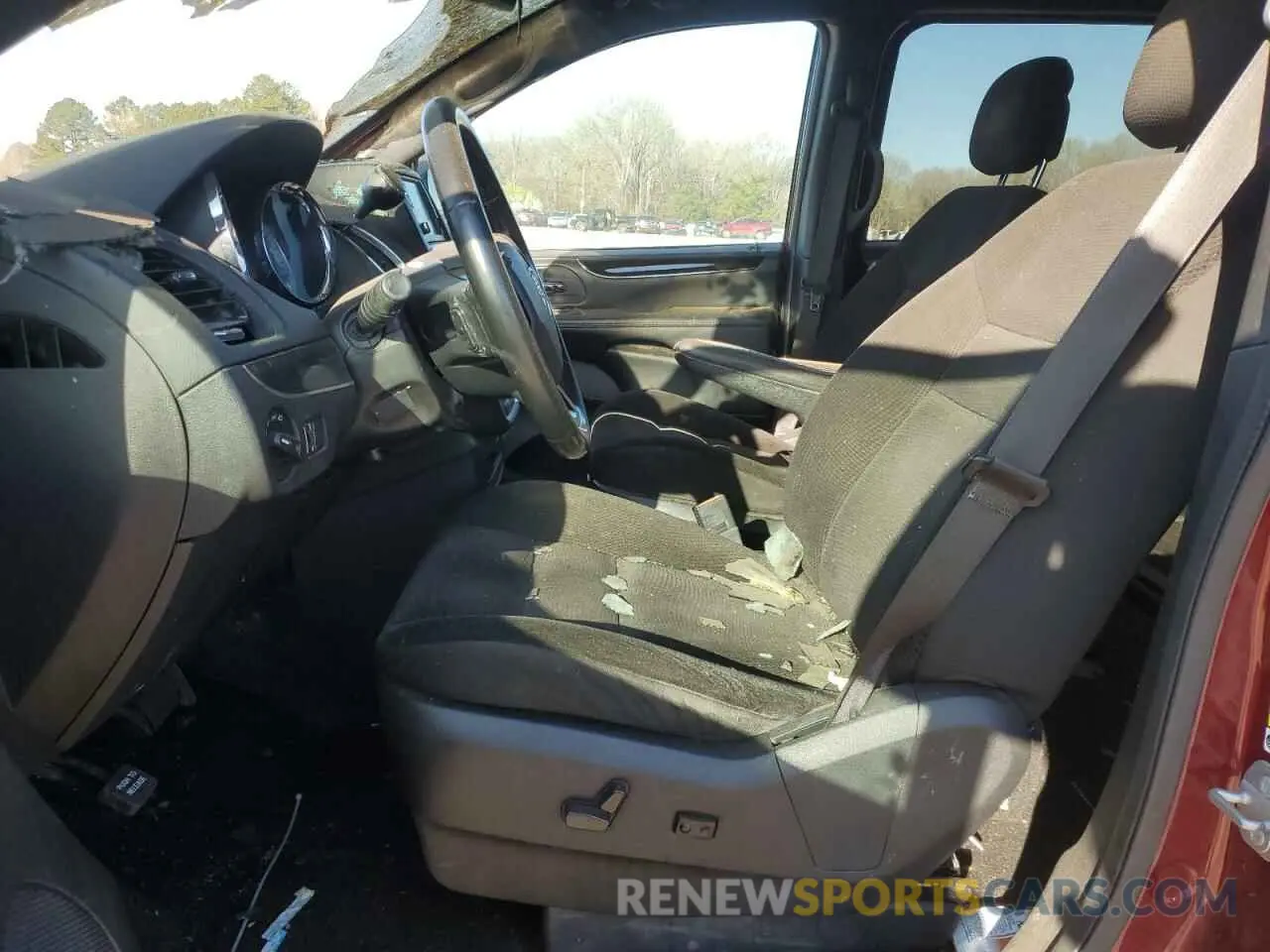 7 Photograph of a damaged car 2C4RDGBG4LR189535 DODGE CARAVAN 2020