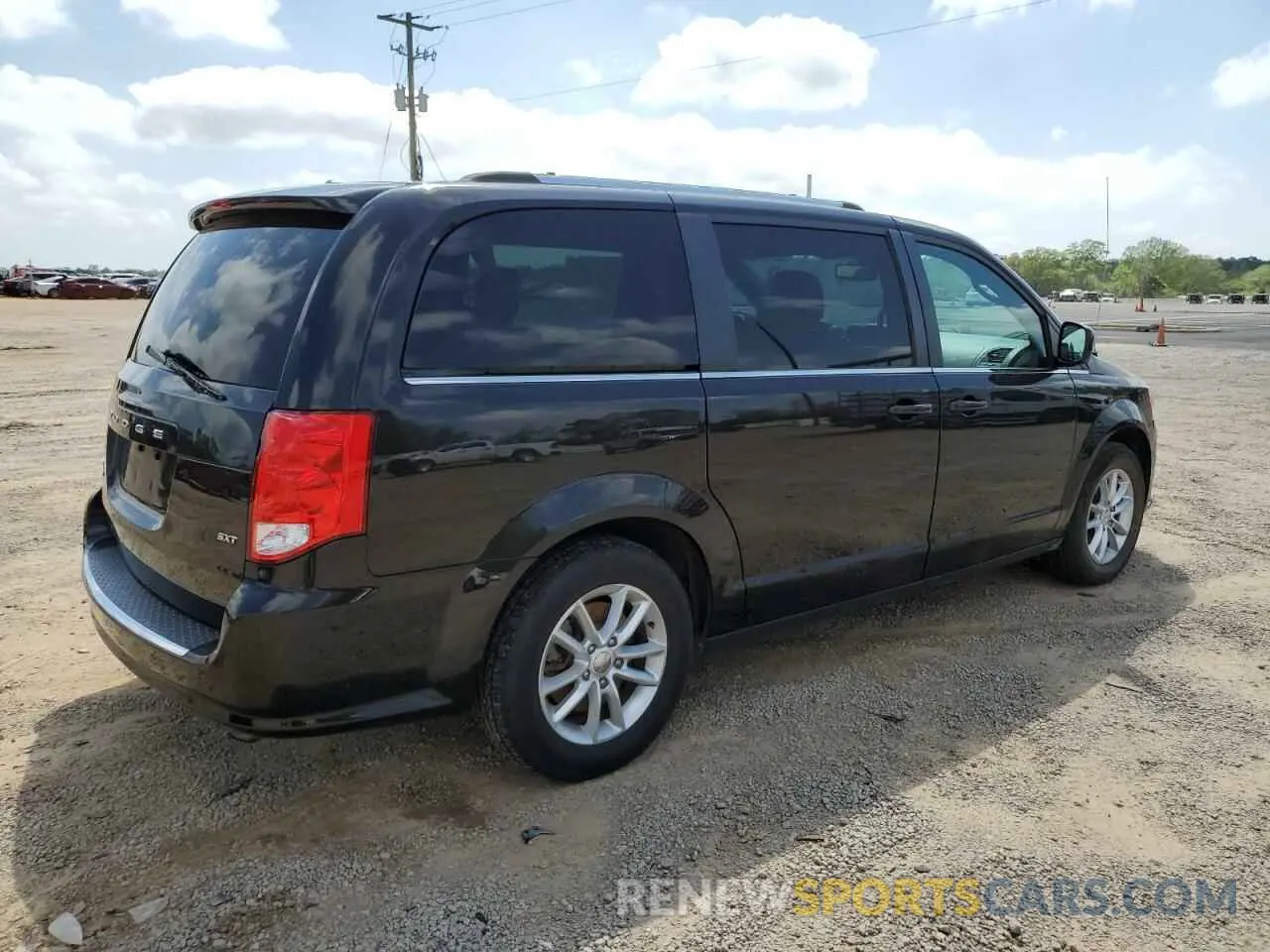 3 Photograph of a damaged car 2C4RDGCG2LR194781 DODGE CARAVAN 2020
