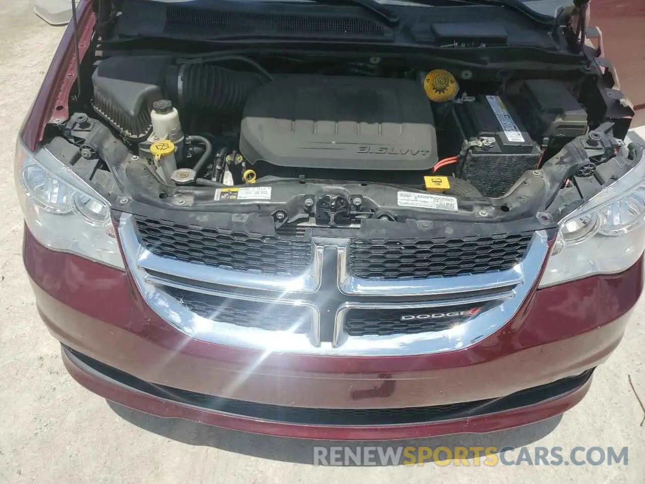 12 Photograph of a damaged car 2C4RDGCG4LR161619 DODGE CARAVAN 2020