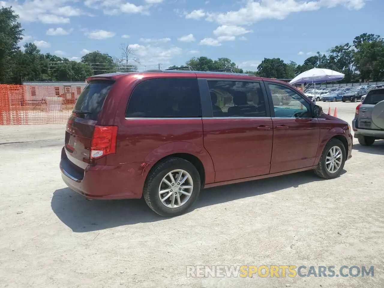 3 Photograph of a damaged car 2C4RDGCG4LR161619 DODGE CARAVAN 2020