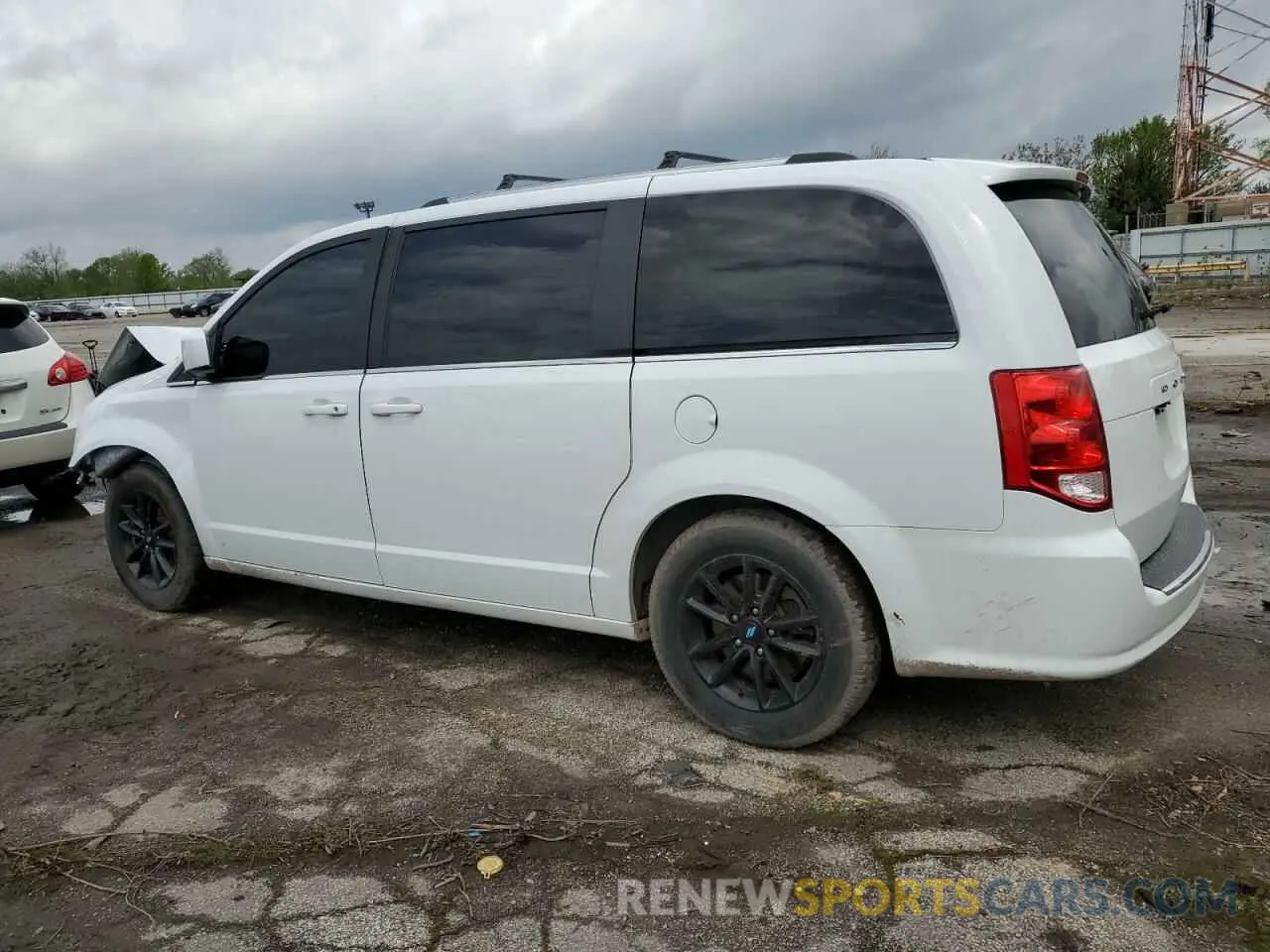 2 Photograph of a damaged car 2C4RDGCG5LR253161 DODGE CARAVAN 2020