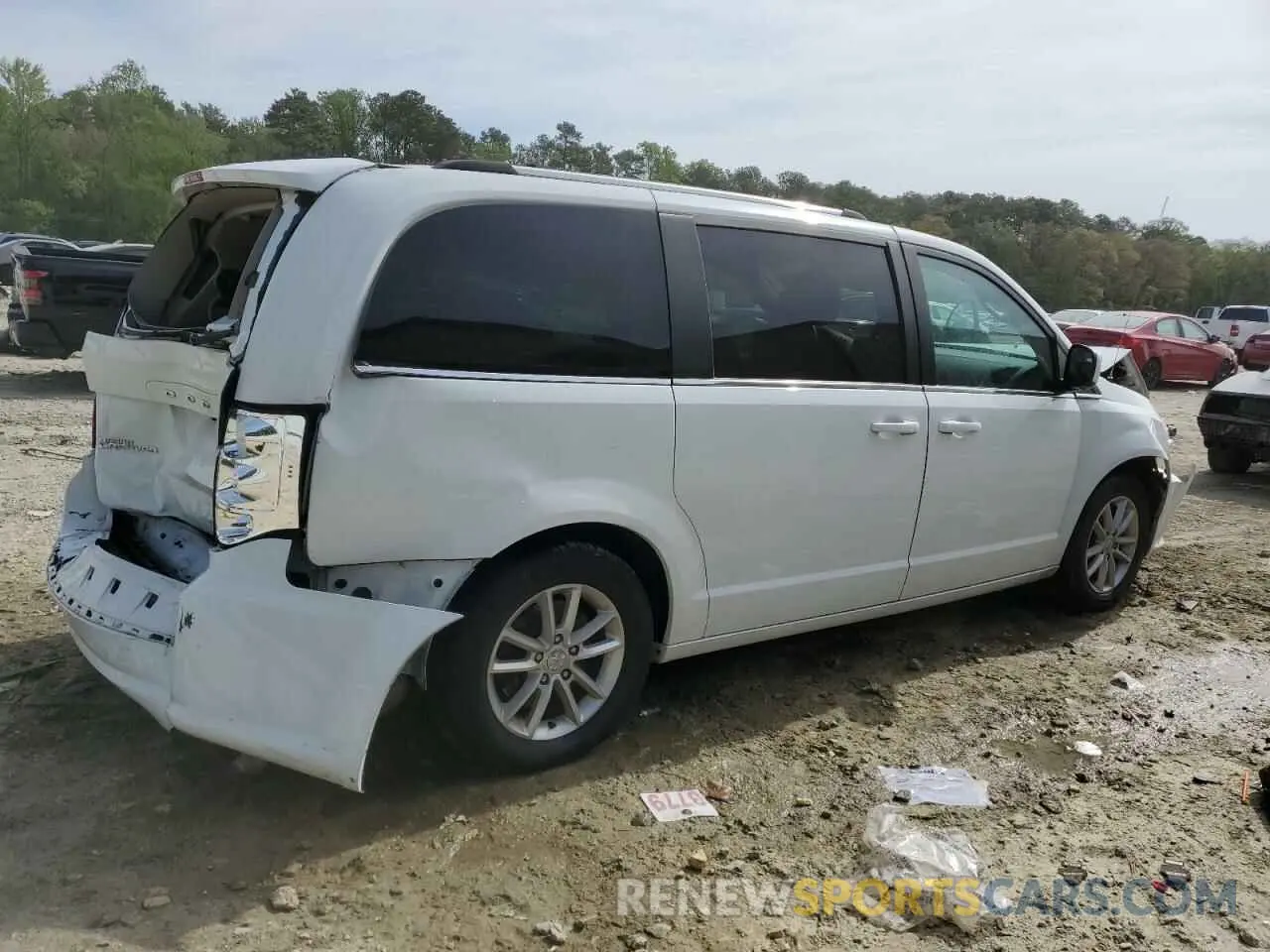 3 Photograph of a damaged car 2C4RDGCGXLR183608 DODGE CARAVAN 2020
