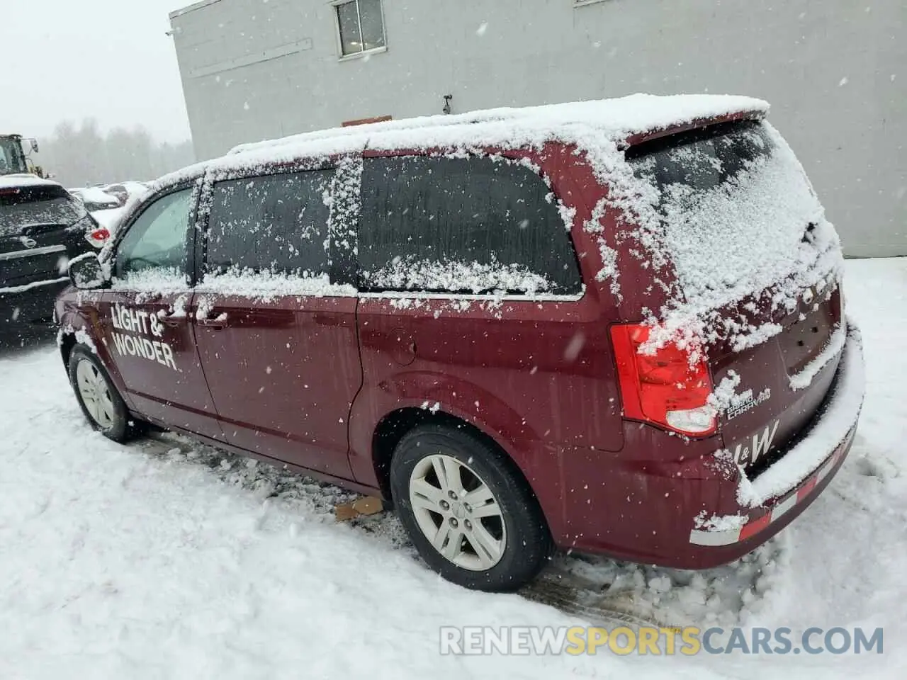 2 Photograph of a damaged car 2C4RDGDG1LR200620 DODGE CARAVAN 2020