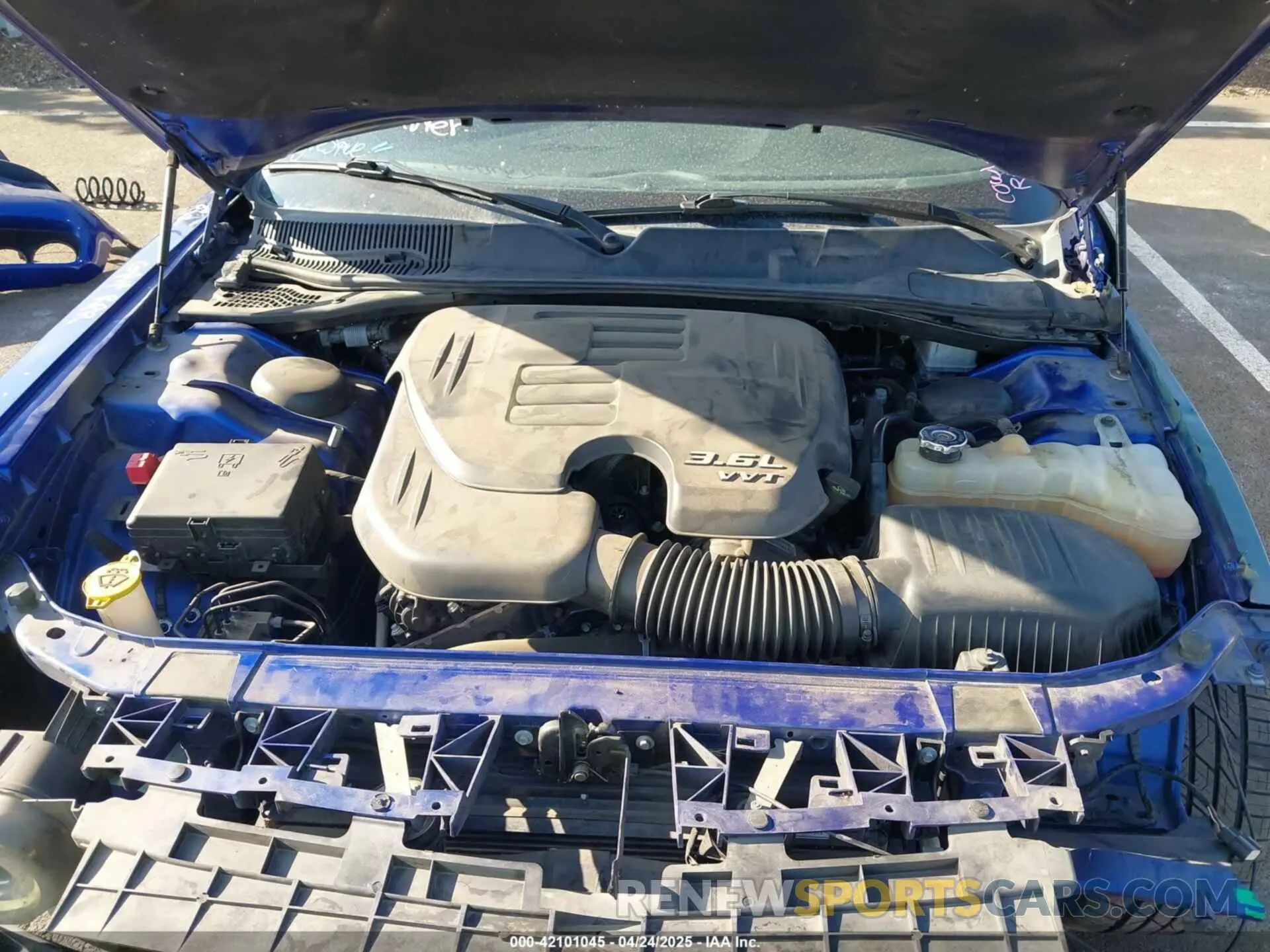10 Photograph of a damaged car 2C3CDZAG0KH530232 DODGE CHALLENGER 2019