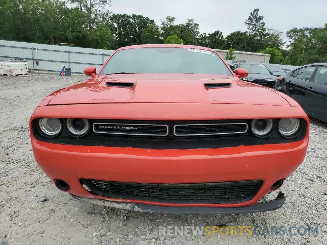 5 Photograph of a damaged car 2C3CDZAG0KH570715 DODGE CHALLENGER 2019