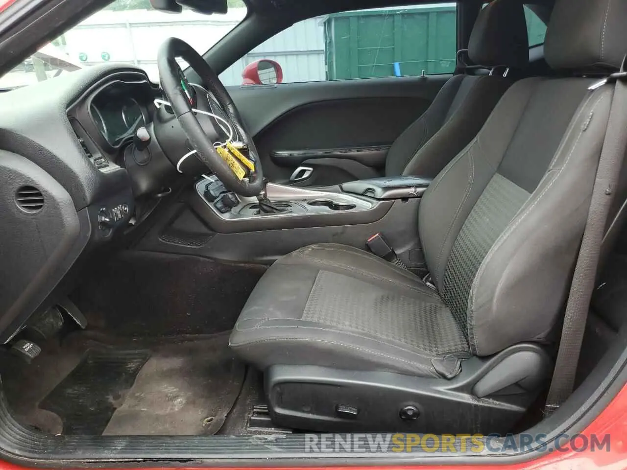 7 Photograph of a damaged car 2C3CDZAG0KH570715 DODGE CHALLENGER 2019