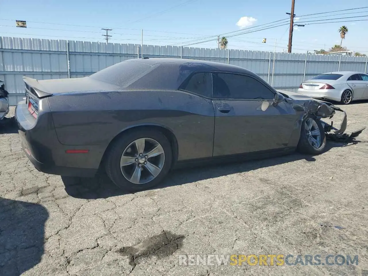 3 Фотография поврежденного автомобиля 2C3CDZAG0KH669695 DODGE CHALLENGER 2019