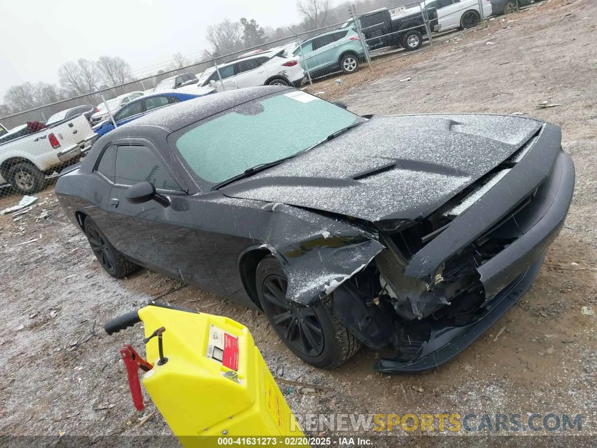 1 Фотография поврежденного автомобиля 2C3CDZAG0KH723481 DODGE CHALLENGER 2019