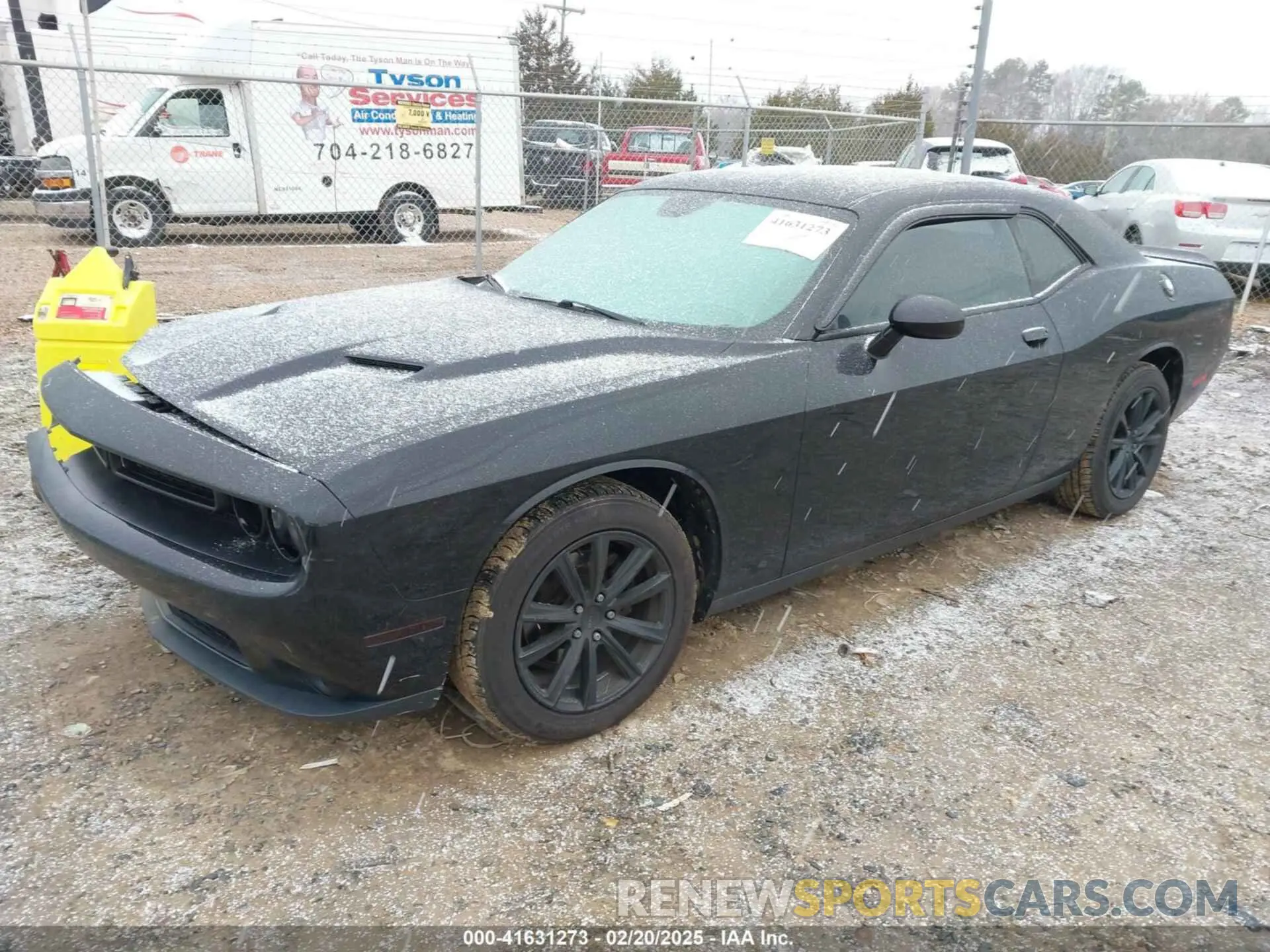 2 Фотография поврежденного автомобиля 2C3CDZAG0KH723481 DODGE CHALLENGER 2019
