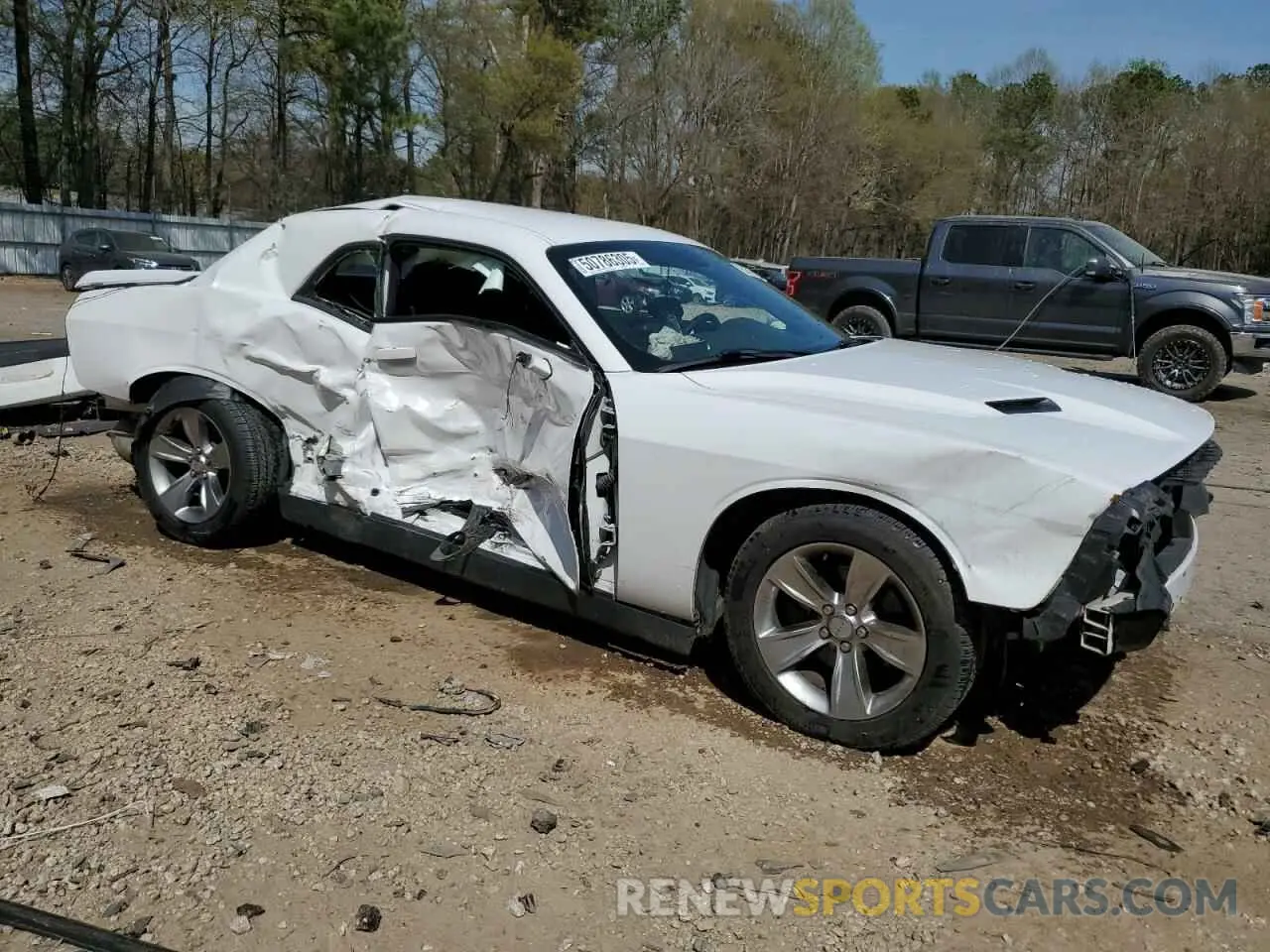 4 Фотография поврежденного автомобиля 2C3CDZAG0KH732004 DODGE CHALLENGER 2019