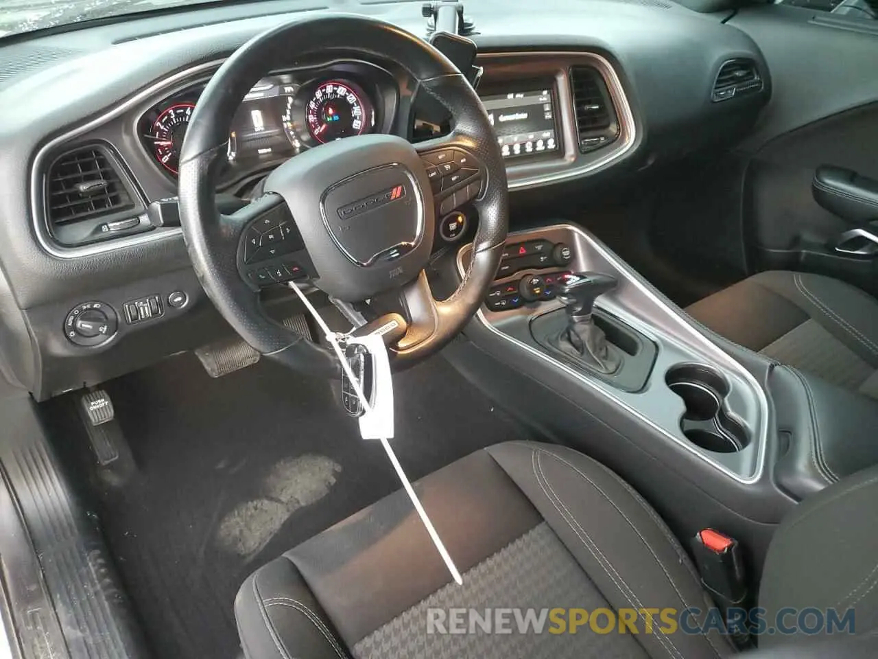 8 Photograph of a damaged car 2C3CDZAG0KH735601 DODGE CHALLENGER 2019