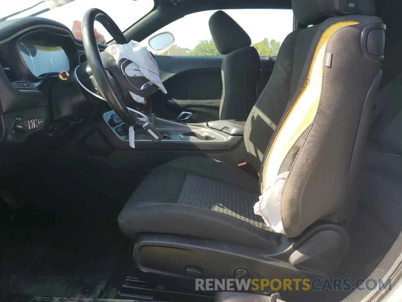 7 Photograph of a damaged car 2C3CDZAG0KH751765 DODGE CHALLENGER 2019