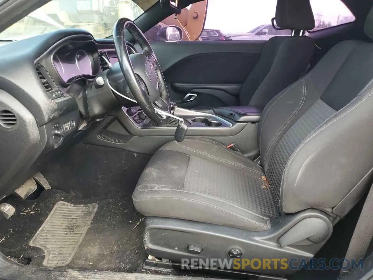 7 Photograph of a damaged car 2C3CDZAG1KH629657 DODGE CHALLENGER 2019