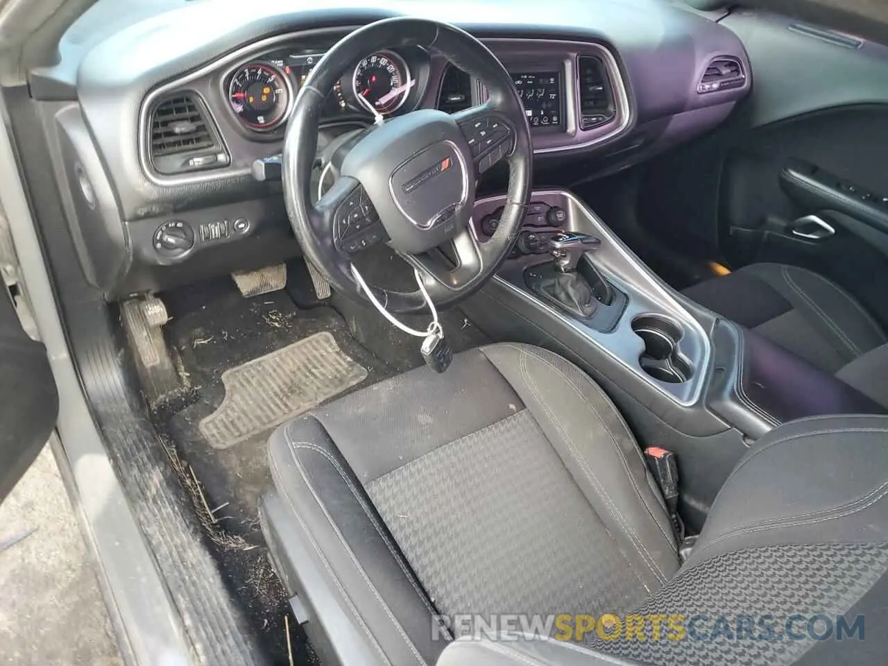 8 Photograph of a damaged car 2C3CDZAG1KH629657 DODGE CHALLENGER 2019