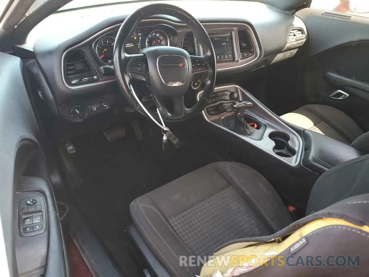 8 Фотография поврежденного автомобиля 2C3CDZAG1KH705538 DODGE CHALLENGER 2019