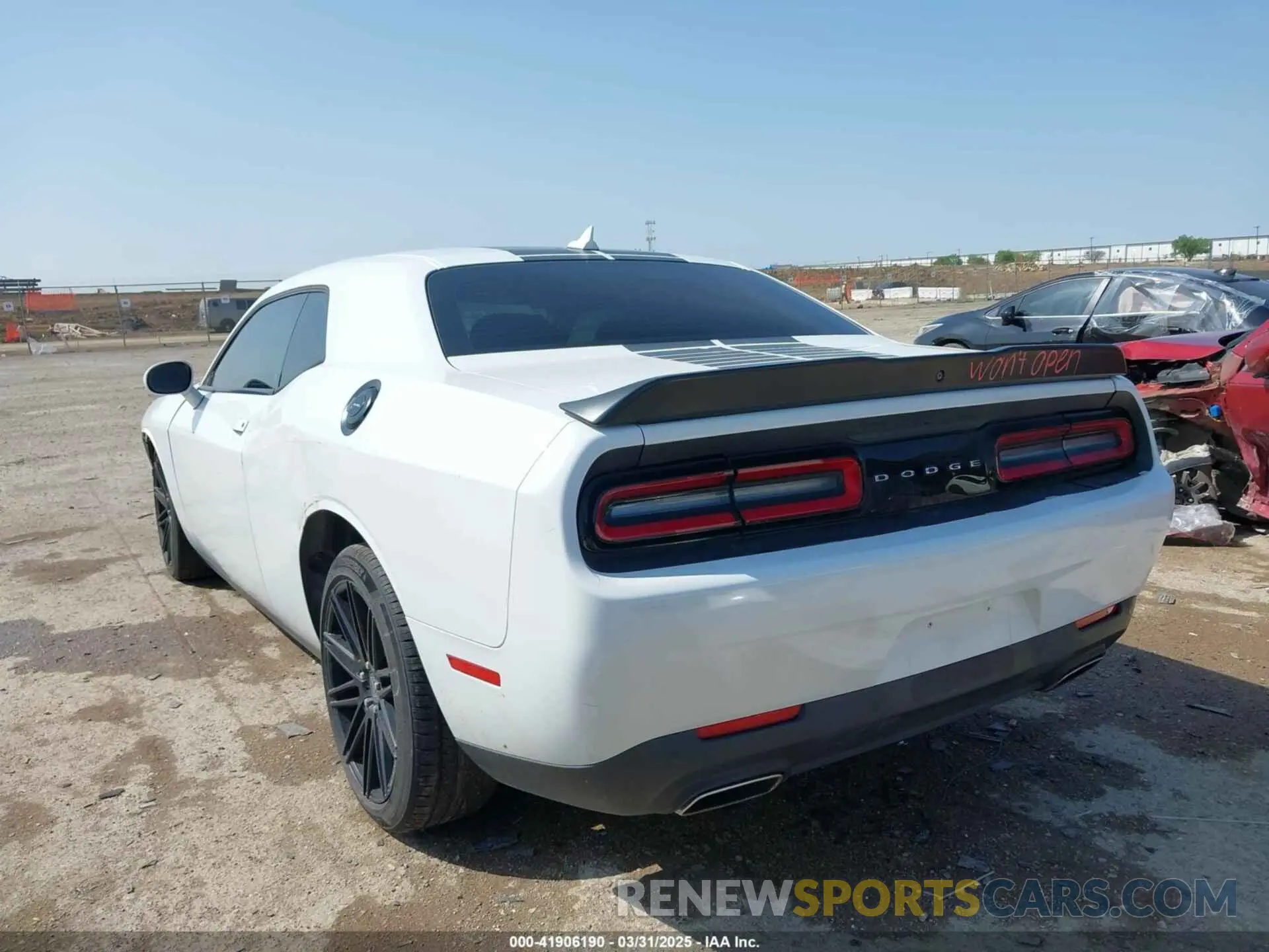 3 Photograph of a damaged car 2C3CDZAG2KH530250 DODGE CHALLENGER 2019