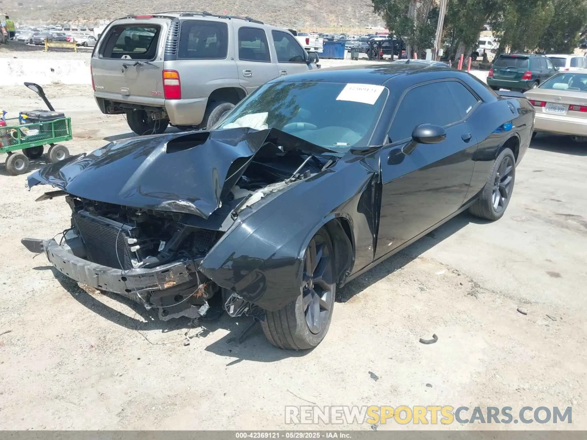 2 Фотография поврежденного автомобиля 2C3CDZAG2KH557383 DODGE CHALLENGER 2019