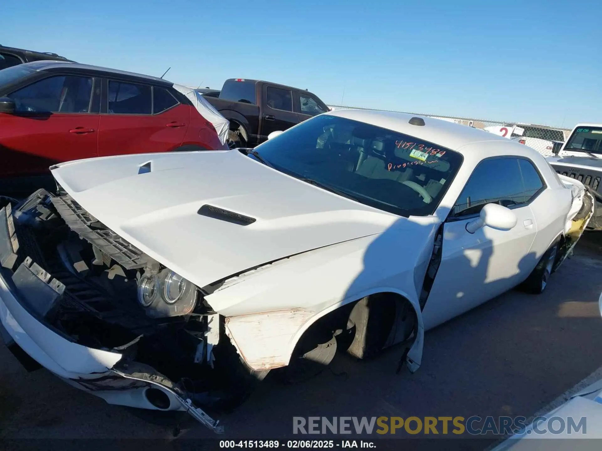 13 Photograph of a damaged car 2C3CDZAG2KH561708 DODGE CHALLENGER 2019