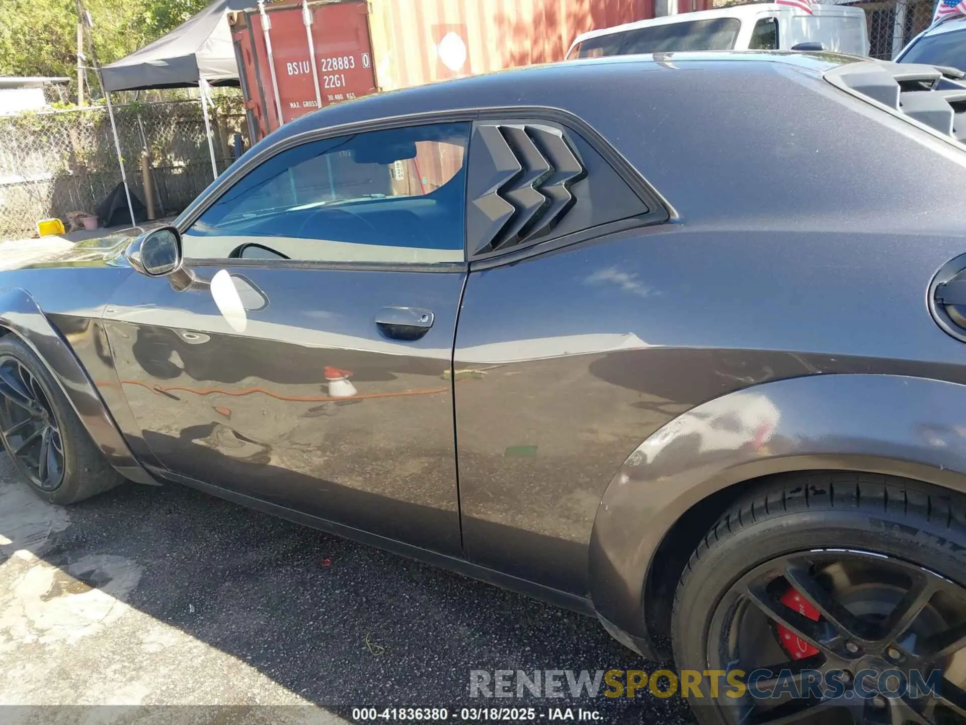 14 Photograph of a damaged car 2C3CDZAG2KH735616 DODGE CHALLENGER 2019