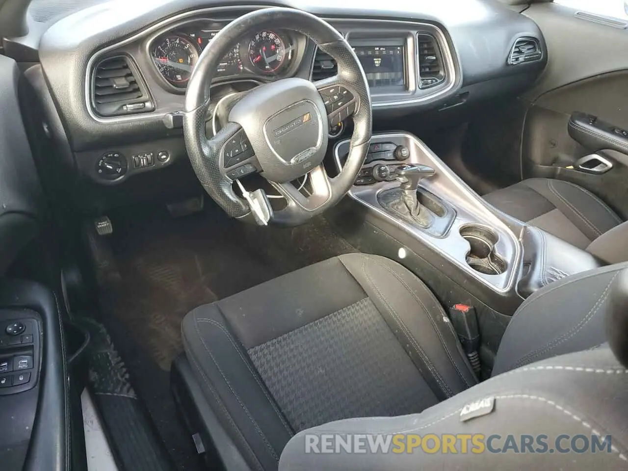 8 Photograph of a damaged car 2C3CDZAG3KH500416 DODGE CHALLENGER 2019