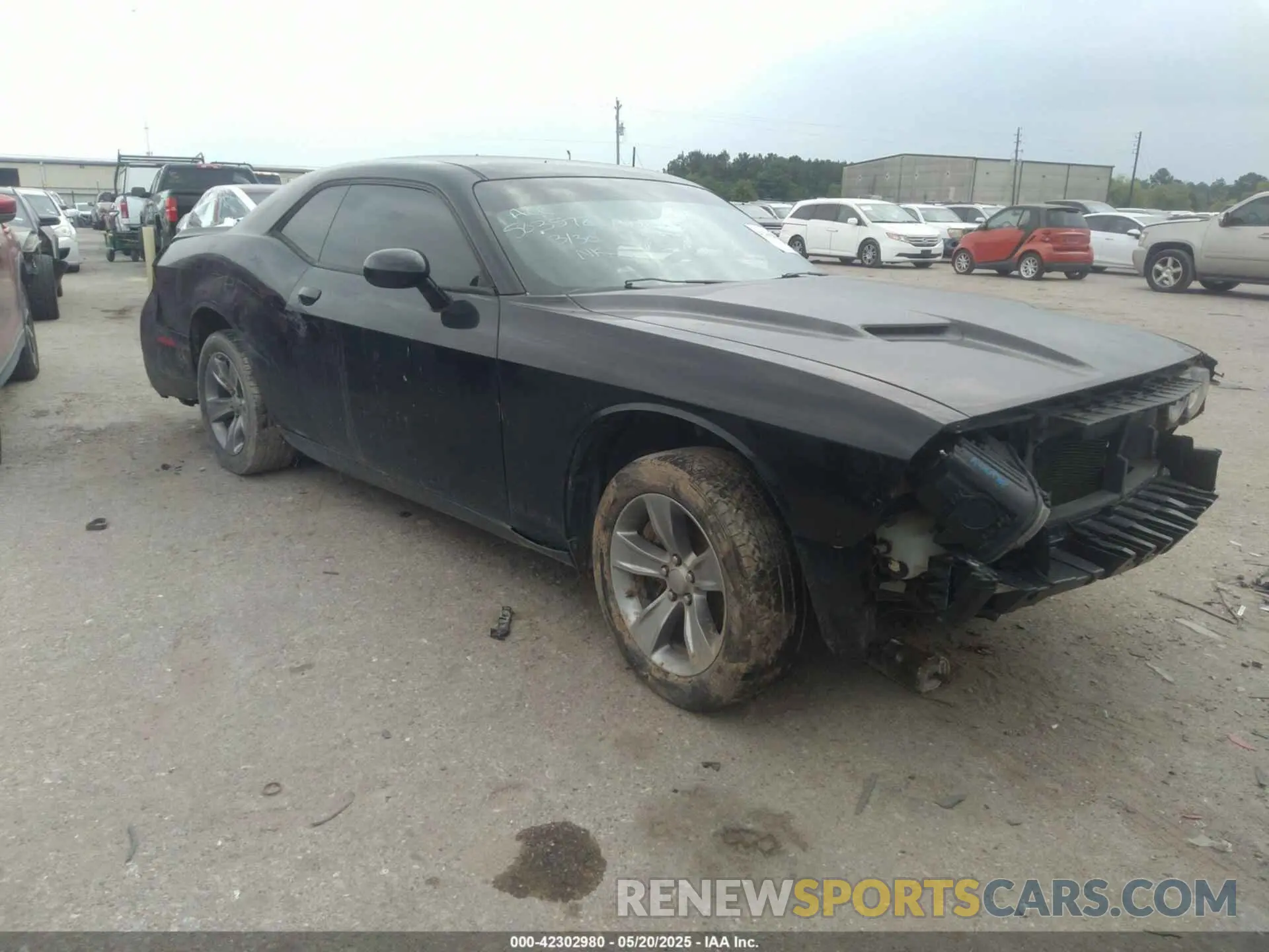 1 Photograph of a damaged car 2C3CDZAG3KH616263 DODGE CHALLENGER 2019