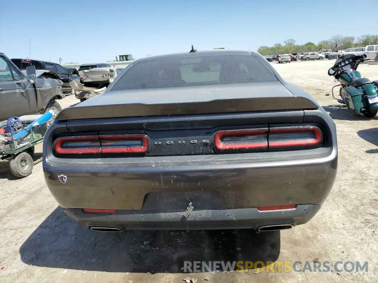 6 Photograph of a damaged car 2C3CDZAG4KH586996 DODGE CHALLENGER 2019