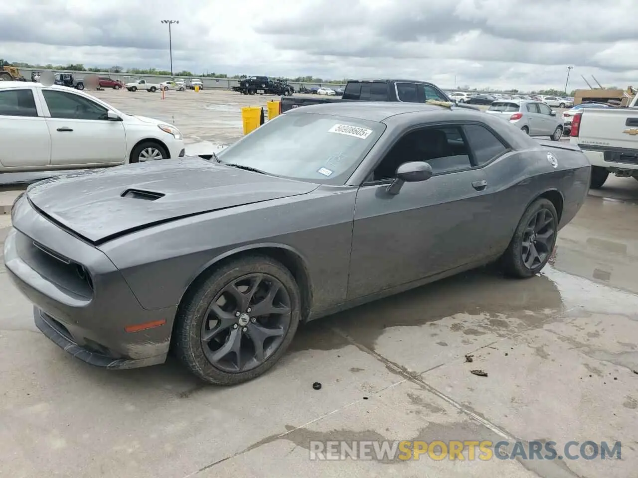 1 Photograph of a damaged car 2C3CDZAG4KH677704 DODGE CHALLENGER 2019