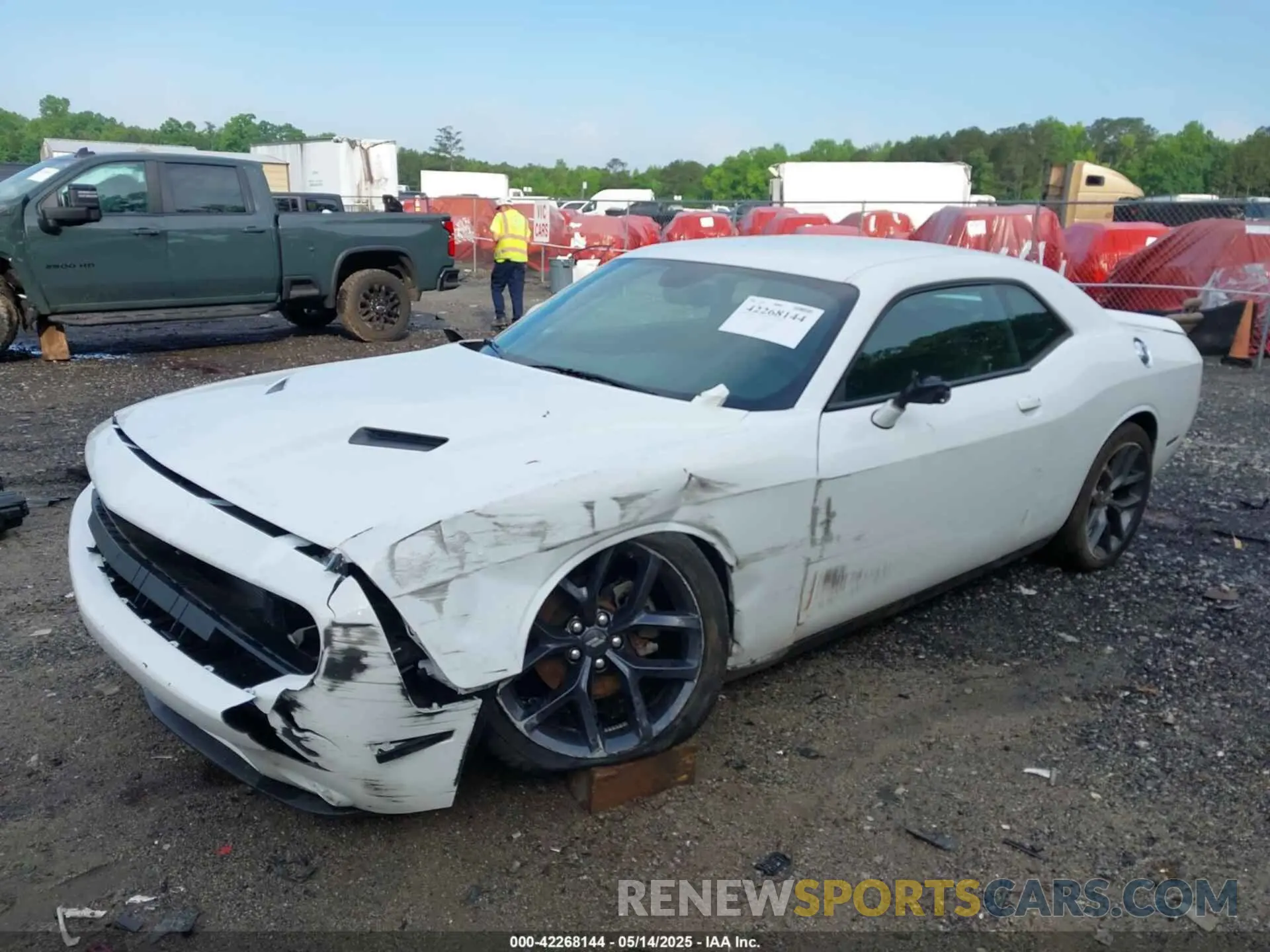 2 Photograph of a damaged car 2C3CDZAG4KH744611 DODGE CHALLENGER 2019