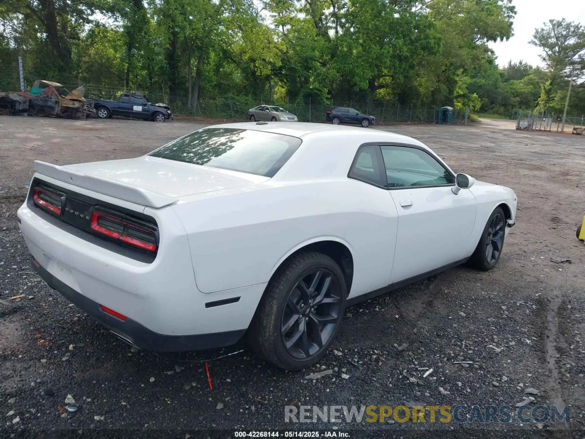 4 Photograph of a damaged car 2C3CDZAG4KH744611 DODGE CHALLENGER 2019
